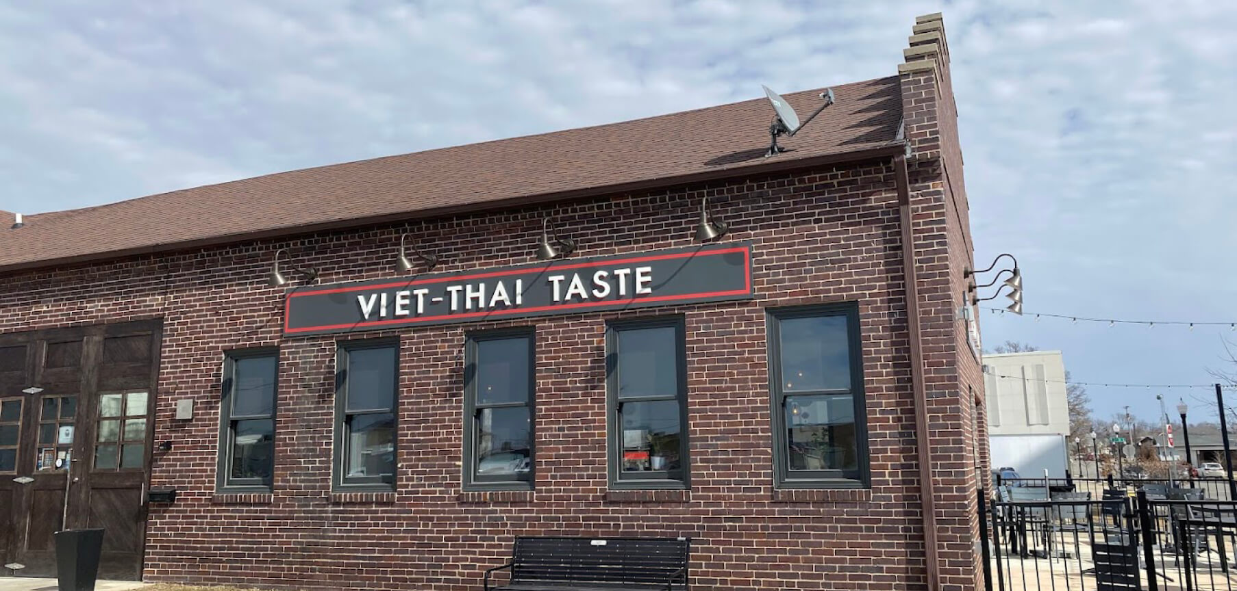 Viet Thai Taste_1